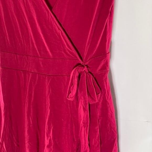 FOREVER 21 Women's Fuchsia Short Sleeve V-Neck Wrap Romper SZ M - Picture 5 of 12
